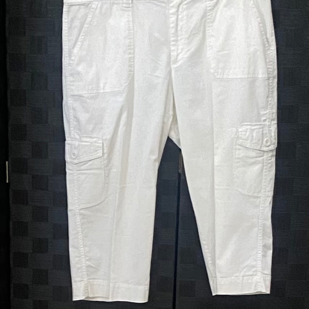 Cappagallo, white capri Pant, Size 10